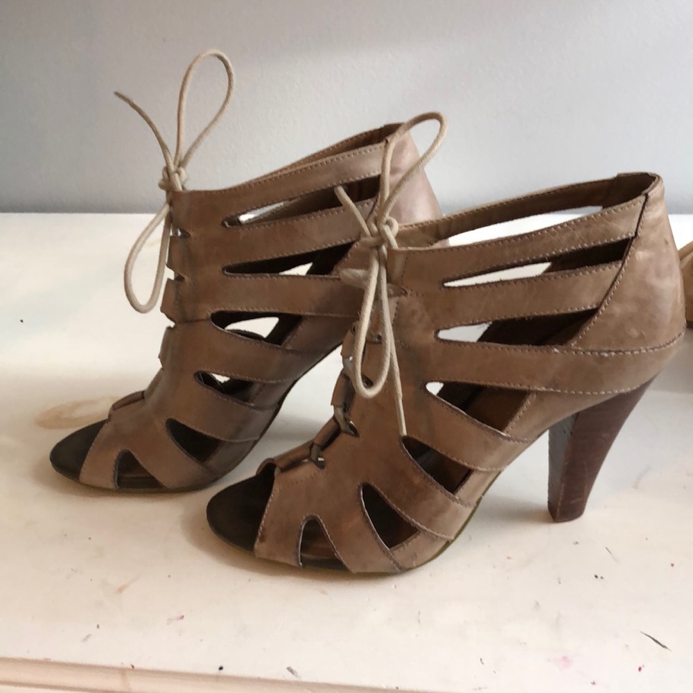 Women’s boots